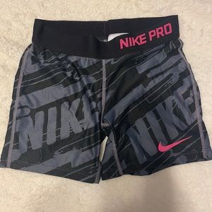NIKE PROS